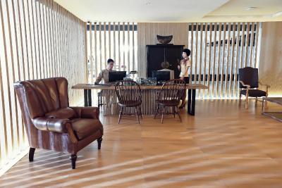 ارکادیا سوئیتز فلونچیت بانکوک بای کامپس هاسپیتالیتی