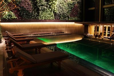 ارکادیا سوئیتز فلونچیت بانکوک بای کامپس هاسپیتالیتی