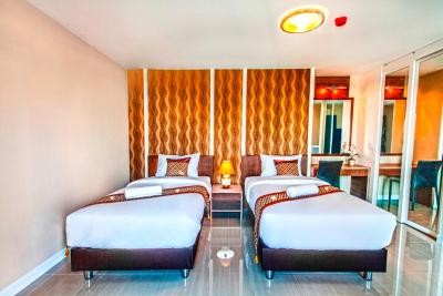 د آیم ساتورن