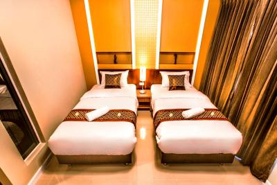 د آیم ساتورن