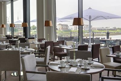 استیجنبرجر هتل برمن