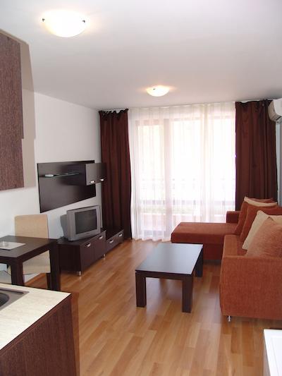 هاپی اپاردتل اند اسپا