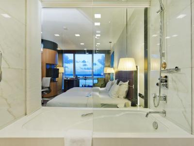 دابل تری بای هیلتون هتل استانبول-مودا