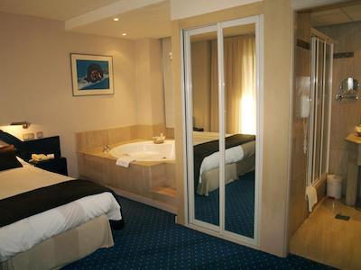 سرکتل هتل پالاشن دل مار