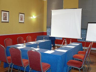 سرکتل هتل پالاشن دل مار