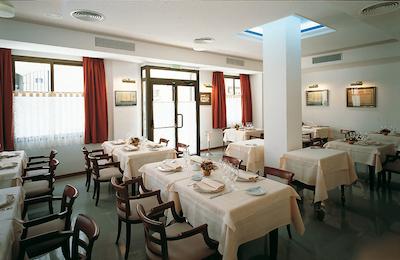 هستال ویلا دل مار