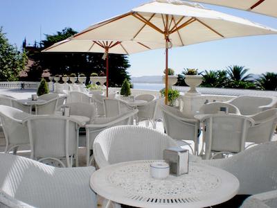 اورستارز هتل ریل