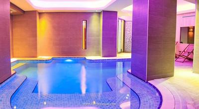 الگانس اچ تی دیزاین سوئیتس