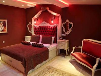 الگانس اچ تی دیزاین سوئیتس