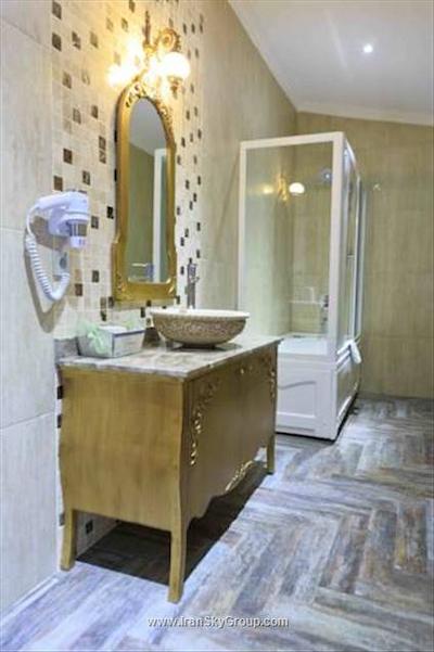 الگانس اچ تی دیزاین سوئیتس