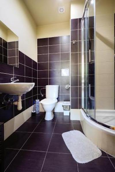 پلوز پراگ هستل