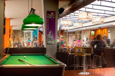 پلوز پراگ هستل