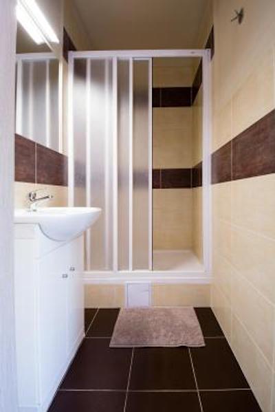 پلوز پراگ هستل