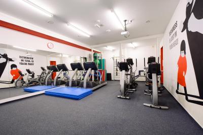 پلوز پراگ هستل