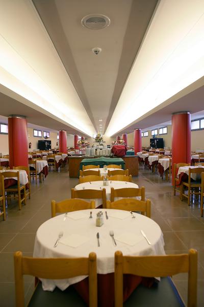 تسا بیچ اند تسا سنتر