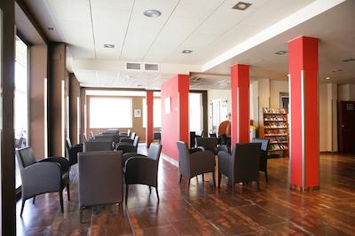 تسا بیچ اند تسا سنتر