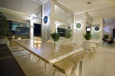 کستانتیانا بیچ اپارتمنتز