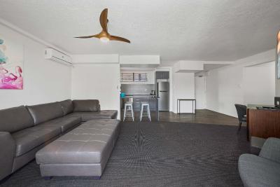 ال پاسُ متر این پرت ماککواری