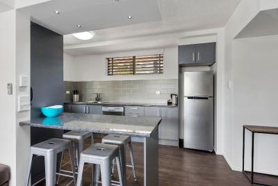 ال پاسُ متر این پرت ماککواری