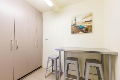 ال پاسُ متر این پرت ماککواری