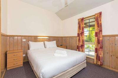 کاچهوس مارینا ریزرت