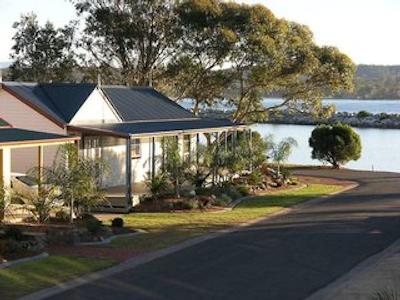 کاچهوس مارینا ریزرت