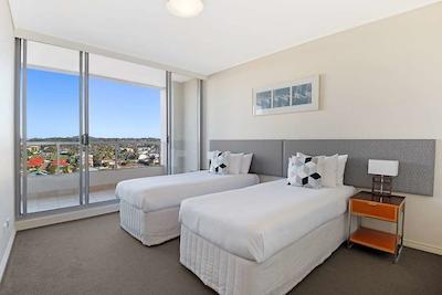 مانترا د اُبسرواتری