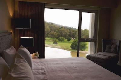 جیبرالتار هتل بورال