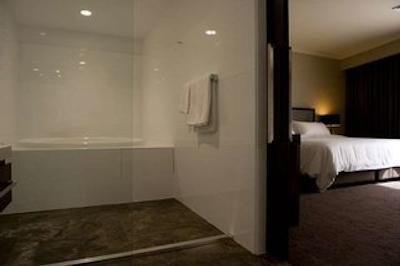 جیبرالتار هتل بورال