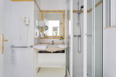 ماریتیم هتل تنریف