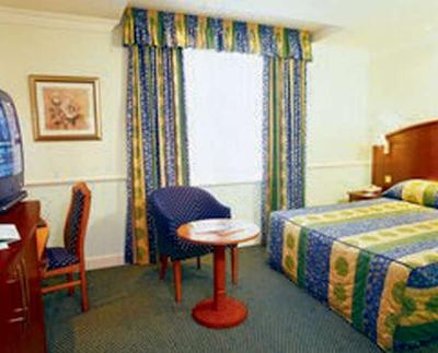 هلید این اکسفرد سیرکوز