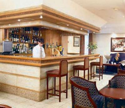 هلید این اکسفرد سیرکوز