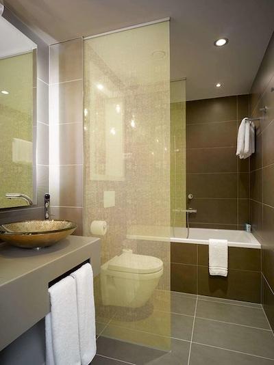 اینسید بای ملی پراگو اُلد تون