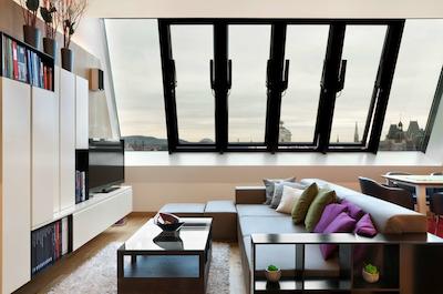 لیوین رسیدنس بای فلمینگز وین-پارلامنت