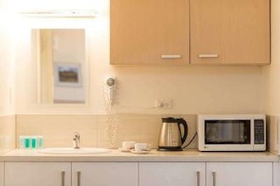 بست وسترن ادلید گرانادا متر این