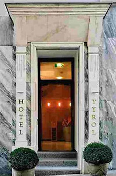 اسمال لوکسوری هتل داز تیرل