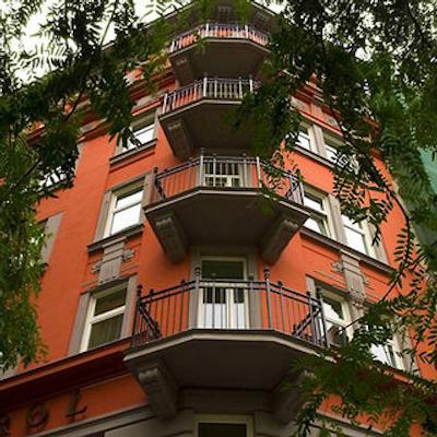 اسمال لوکسوری هتل داز تیرل