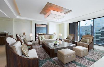 د وستین سنگاپور