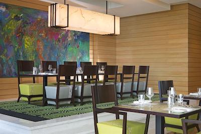 د وستین سنگاپور