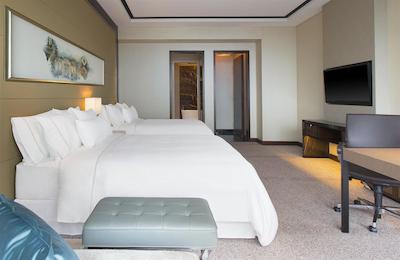 د وستین سنگاپور