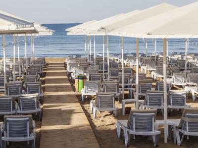 لونا بلانکا ریزورت اند اسپا