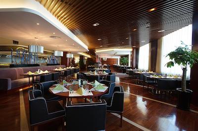 هتل ماکسیمیلیان بیجینگ