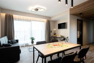 بست وسترن پلاس گولدن لاکز هتل