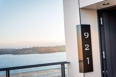 بست وسترن پلاس گولدن لاکز هتل