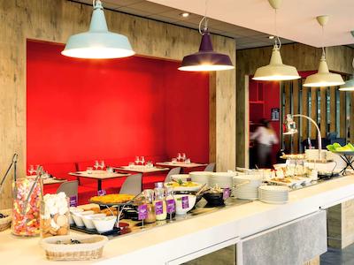 هتل ایبیز لین پارت-دیو لز هالز