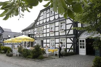 لاندهتل اند گاسدف کرامر