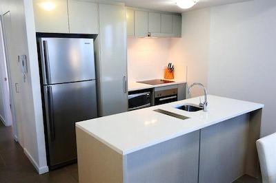 سنترال هلبرن اپارتمنتز بای ویوو