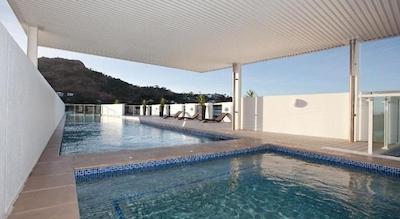 سنترال هلبرن اپارتمنتز بای ویوو