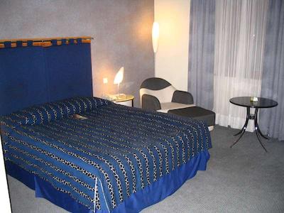 رادیسن بلو کارلتون