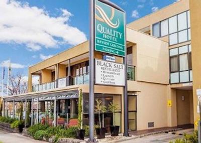 کوالیتی هتل بسید گیلنگ